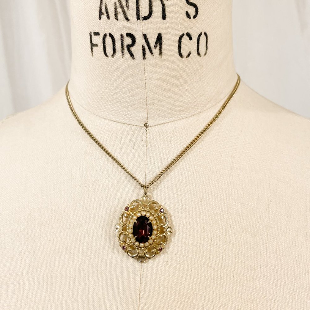 Vintage Chain Necklace with Faux Pearls and Faceted Stone